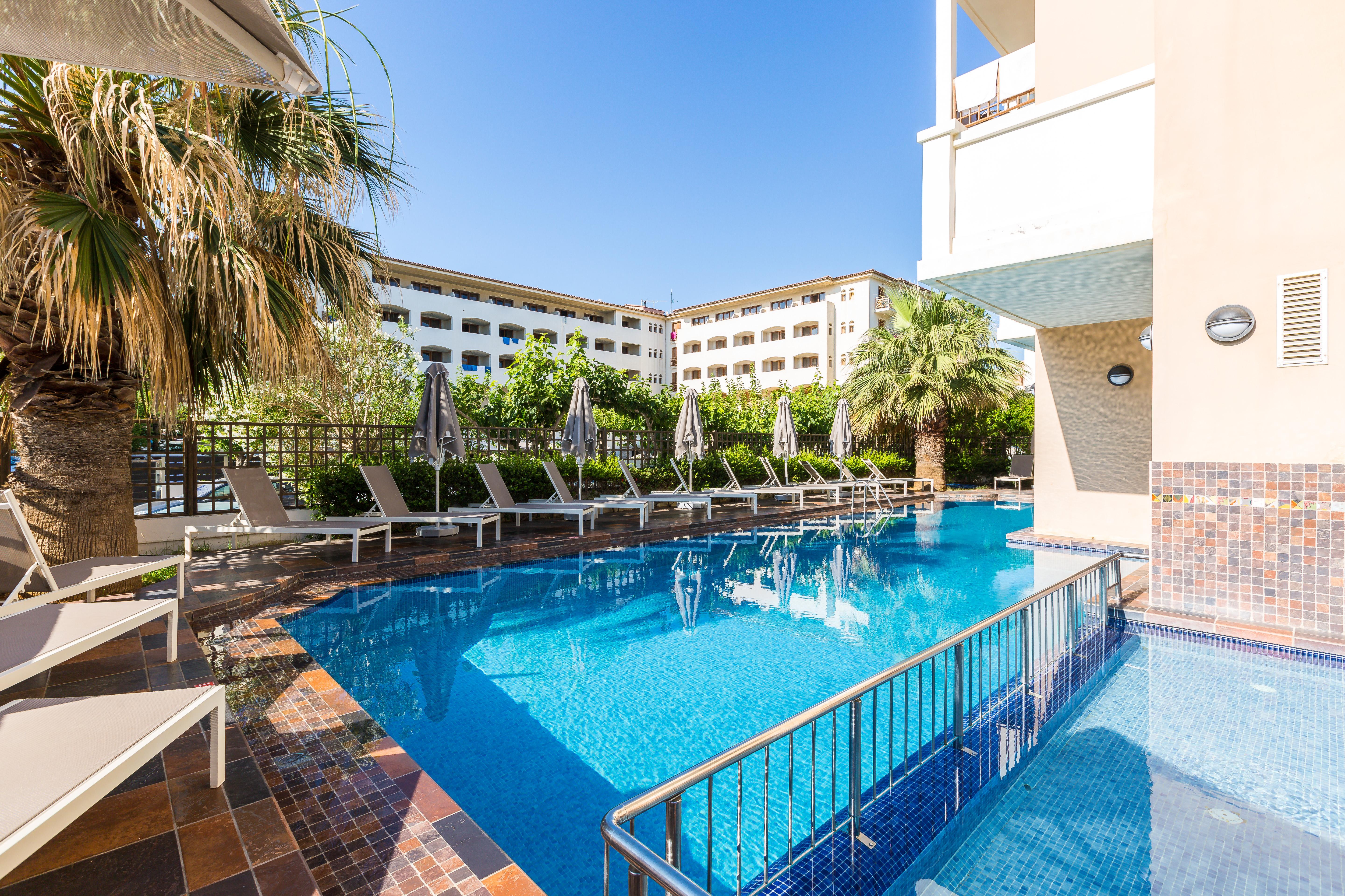 Theartemis Palace 레팀노 외부 사진