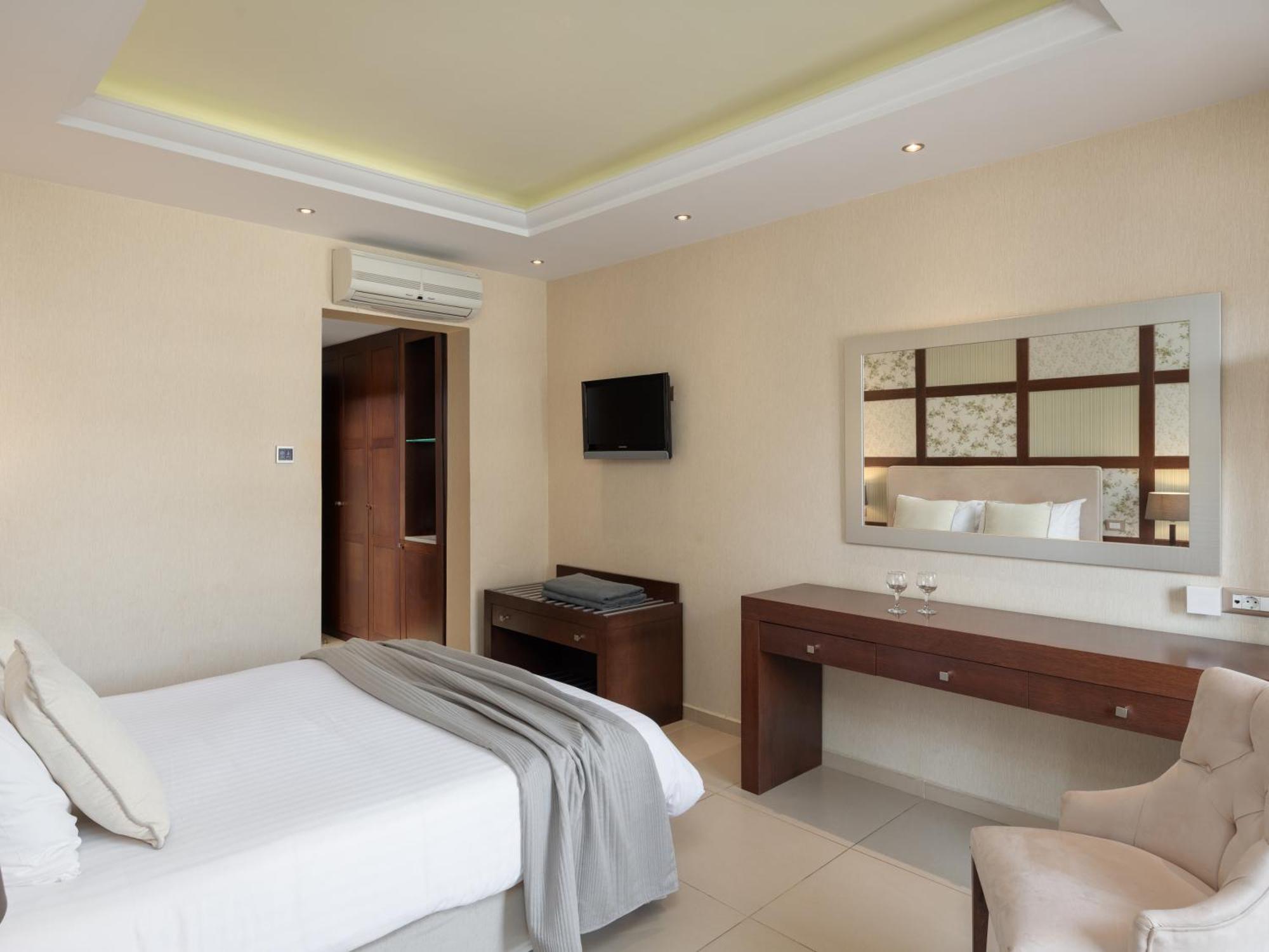 Theartemis Palace 레팀노 외부 사진